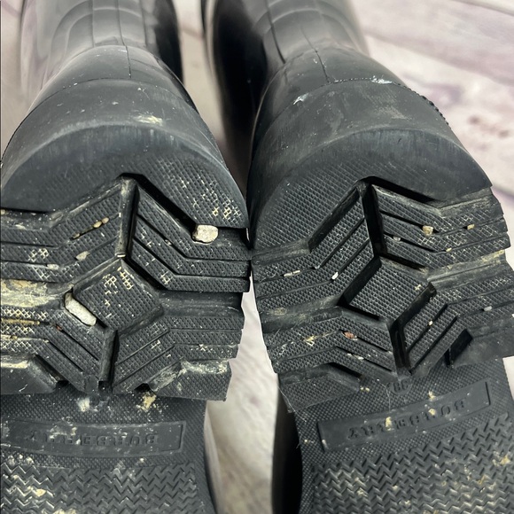 Burberry Crosshill Tall Rain Boots – House Check Plaid - Picture 11 of 16